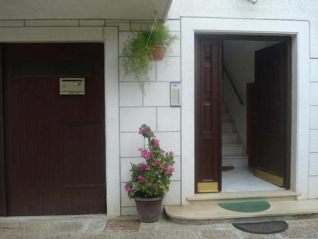 Apartments Ivanka Zara Croazia