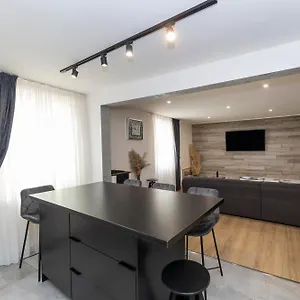  Appartement Nikky 2br Apt. In Old Town Centre